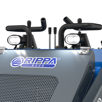 RS 04 - Nahaufnahme Steuerung und Scheinwerfer