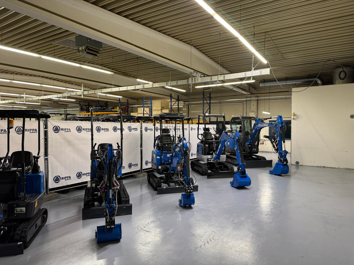 Rippa warehouse with machines
